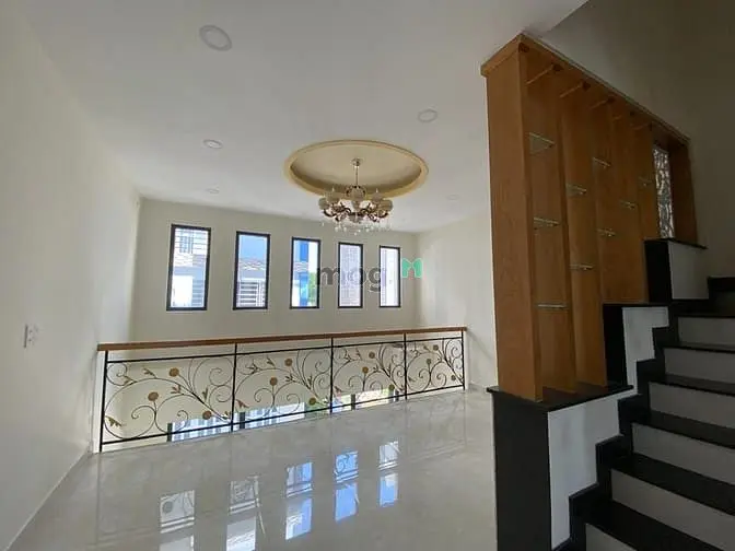 Nhà Đẹp 3 Tầng, Gần Ngay Công Viên, Đường Đặng Thùy Trâm, Bình Thạnh