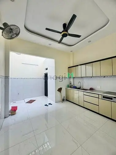 Nhà 4X25 3 Lầu 5Pn, Mặt Tiền Kinh Doanh Quận Bình Tân