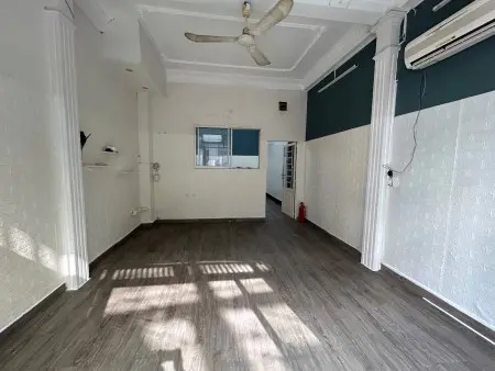 Cho Thuê Mặt Bằng 4 E2 Bàu Cát 1. Dt 4X11 - Vừa Ở Vừa Kinh Doanh , Văn Phòng