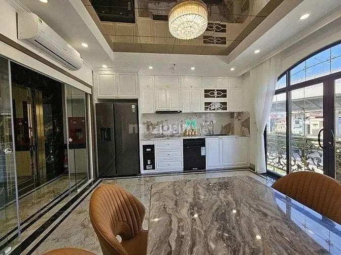 Siêu Phẩm | Mặt Phố Đại La | 40M2 X 7 Tầng | Mt 5M | Giá 28.5 Tỷ