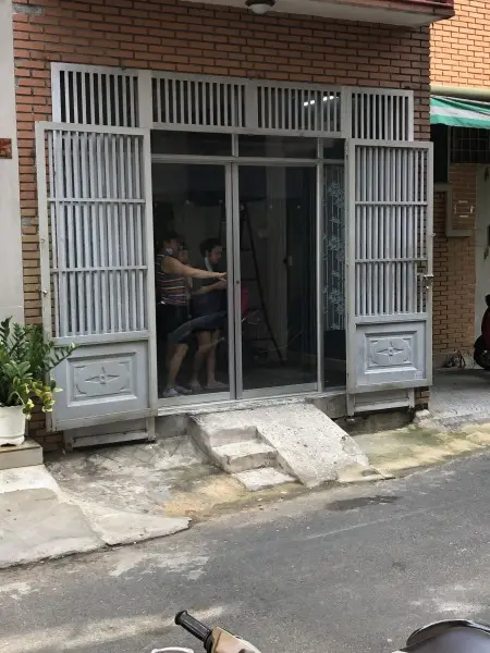 Cho Thuê Mặt Bằng 4 E2 Bàu Cát 1. Dt 4X11 - Vừa Ở Vừa Kinh Doanh , Văn Phòng