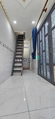 🌹Hh20Tr 950 Triệu Nhà Mới 3 Tầng Ngay Ngã 4 Lũy Bán Bích - Hòa Bình.