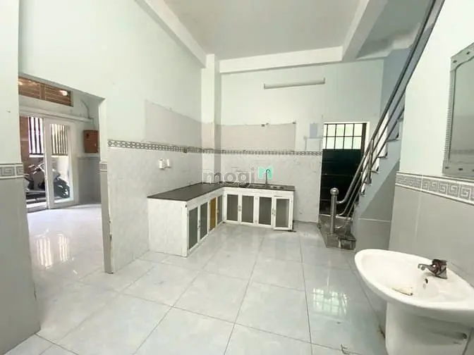 Nhà Đúc 3 Tầng Góc 2 Mặt Tiền Hẻm Xe Hơi Nguyễn Văn Quá Quận 12, 5,1Tỷ