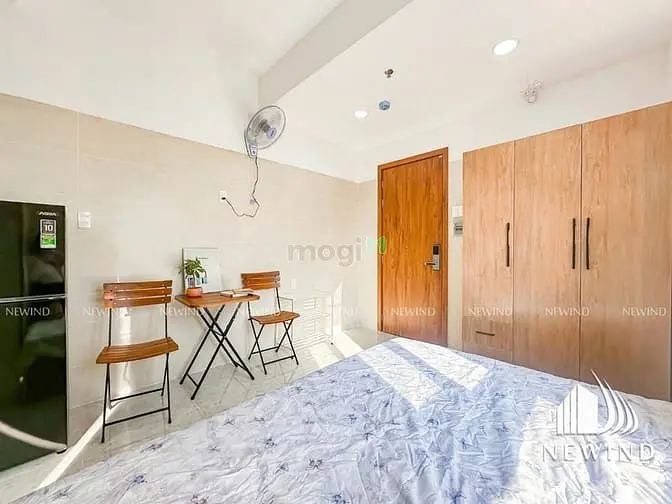 Phòng Đẹp Mới Xây Thoáng Ngay Cầu Tham Lương