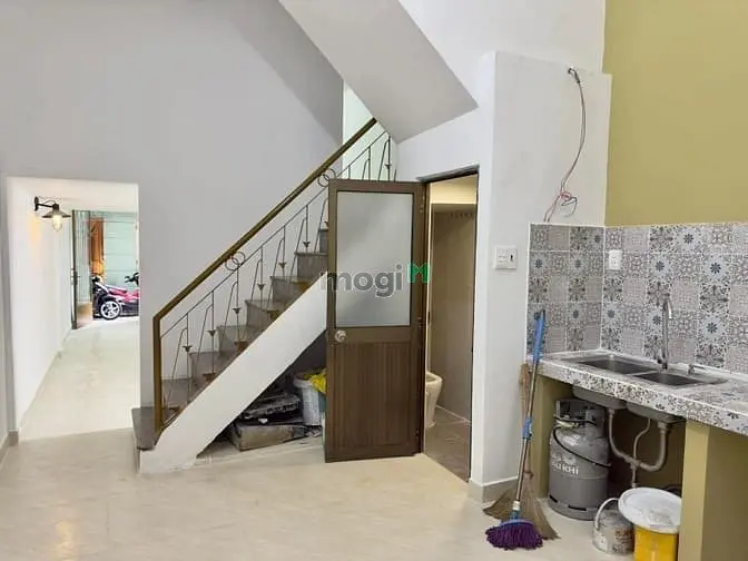 Cho Thuê Nhà Nguyên Căn Trần Phú Q.5 - 41M2 Chỉ 16 Triệu/Tháng
