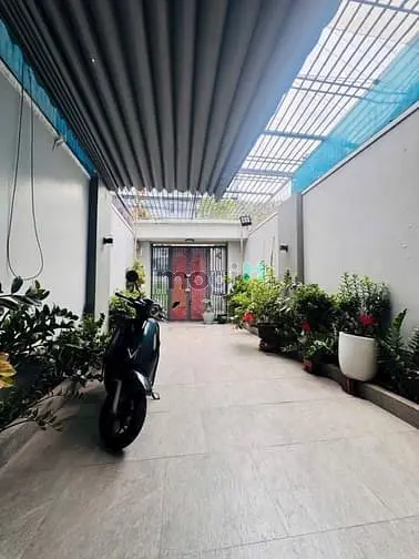 Siêu Phẩm 4 Tầng Kiên Cố Kdc Cao Cấp Lê Văn Chí - 90M2