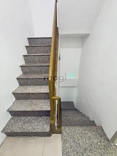 Cho Thuê Nhà Nguyên Căn Trần Phú Q.5 - 41M2 Chỉ 16 Triệu/Tháng
