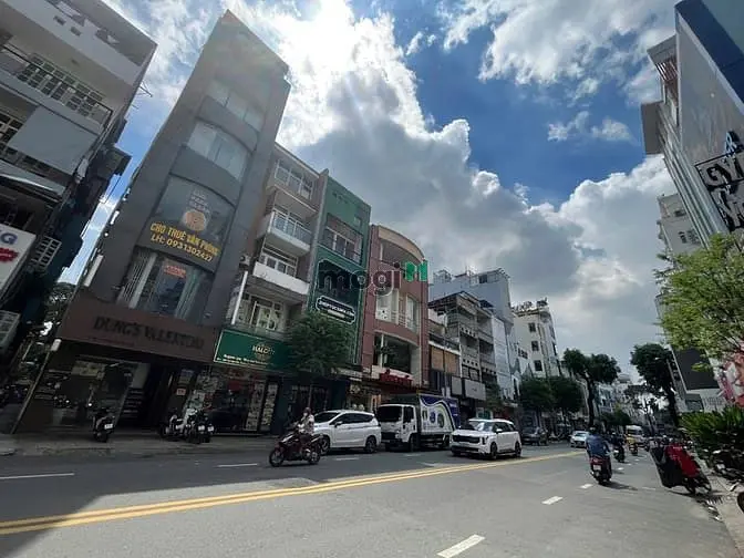 Chỉ 48 Tỷ ! Bán Nhà Mặt Tiền Võ Văn Tần, Q3 -2 Chiều 5 Tầng, Thang Máy