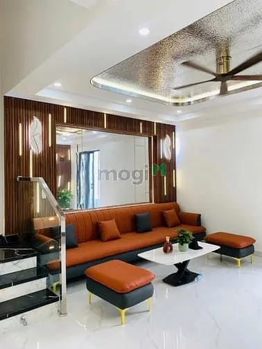 Nhà Phố Xây Dựng Mới Có Thang Máy - Ngay Phú Mỹ Hưng Hoàng Quốc Việt