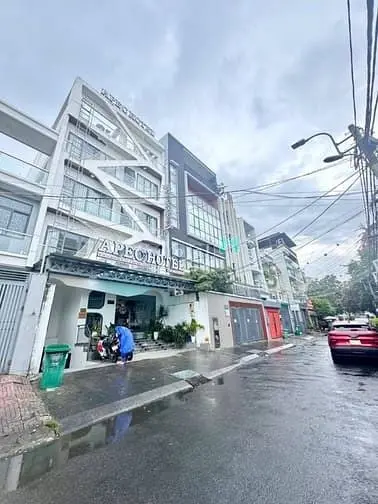 Apec Hotel Nguyễn Gia Trí,Hđt 170Tr/Tháng Giá Cực Tốt