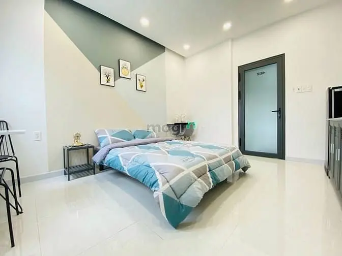 Phòng Đẹp Thoáng, An Ninh Gần Công Viên Lê Thị Riêng