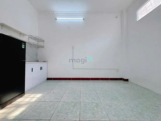 Cho Thuê Căn Hộ Mini Có 2Pn Đường Kế Bên Emart Phan Văn Trị