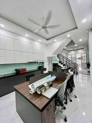 Bàu Cât - Hxh Thông - 66M 4 Tầng - Chỉ Hơn 11 Tỷ