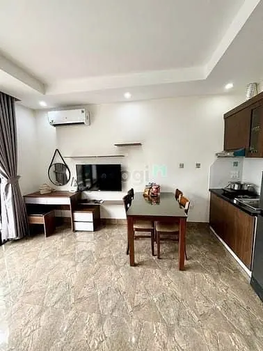 Balcony Studio Thang Máy Ngay Lê Văn Duyệt Giáp Quận 1