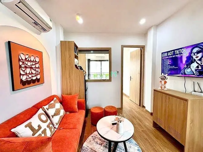 Balcony 1Pn Full Nội Thất Ngay Khu Phố Ẩm Thực Phan Xích Long