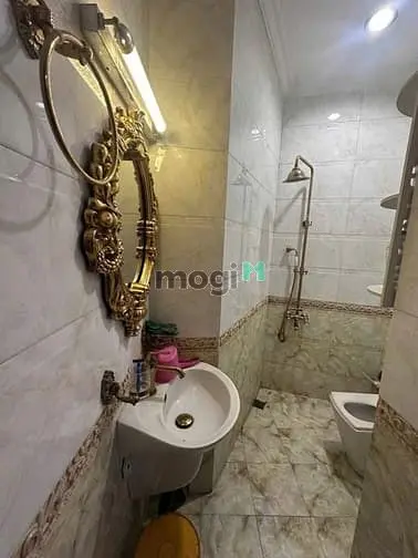 Cho Thuê Tầng Trệt Mặt Tiền Kd Bà Hom Q6 Tp.hcm