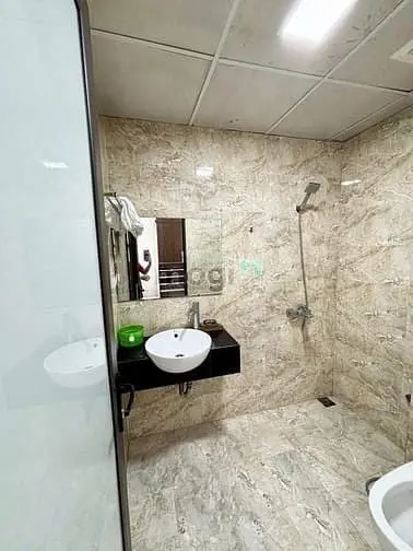 Balcony Studio Thang Máy Ngay Lê Văn Duyệt Giáp Quận 1