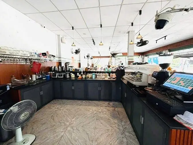 Sang Quán Cafe Góc Ngã 4 Thương Hiệu Nova Quận 6