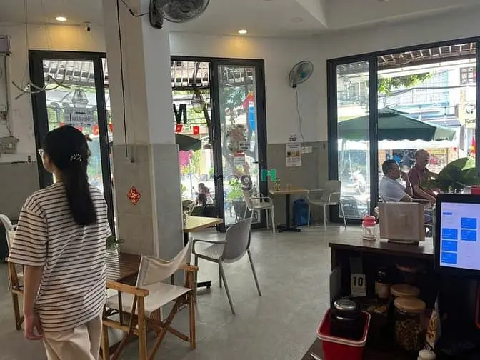 Sang Quán Cà Phê Góc 2 Mặt Tiền Khu Bình Phú 400 Triệu