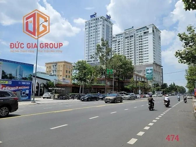 Bán Đất Khu Dân Cư D2D; Lô Góc 2 Mặt Tiền 216M2 Ngang 12M Giá 25 Tỷ