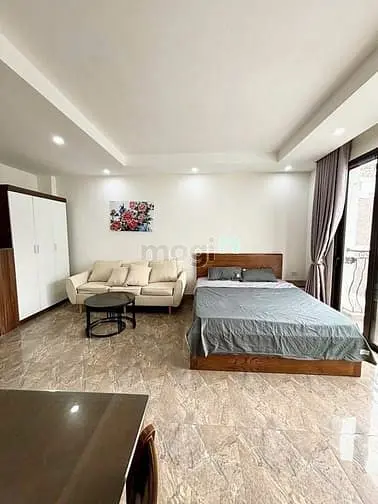 Balcony Studio Thang Máy Ngay Lê Văn Duyệt Giáp Quận 1