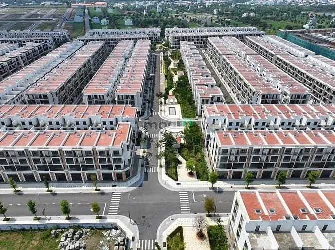 Bán Căn Nhà Phố Liền Kề 1 Trệt, 3 Lầu Số A-Lk-12 Ngay Trường Mầm Non