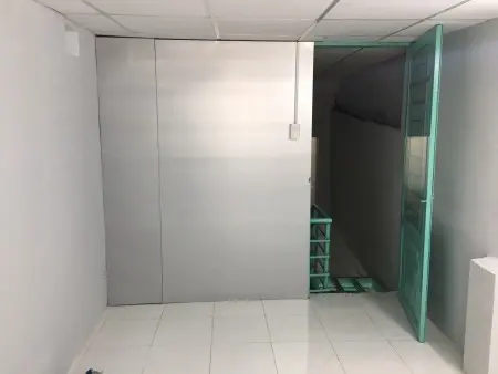 Phòng Rộng, Thoáng Mát, Giá Rẻ