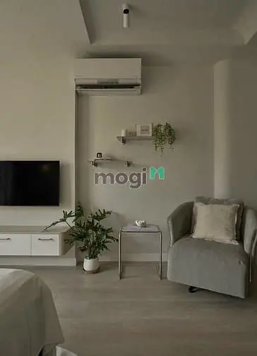Căn Hộ 1Pn Ban Công Vintage Như Từ Trong Tranh Bước Ra Ngay Hàng Xanh