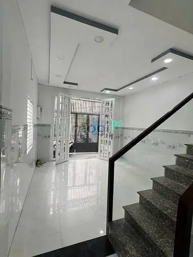 Cho Thuê Nhà Mặt Tiền Đường Hoàng Ngân Rộng 20Met Giá 13Tr