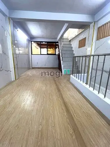 🏡 Nhà 3 Tầng _ Khu Vip Bến Vân Đồn Q.4,Dt61M²,2 Tỷ 140,Ntdd,Shr,1T1L