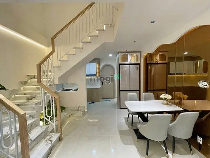 Nhà Mới Ở Ngay Trần Văn Quang - 50M2 - Xe Hơi Tới Nhà - 4Pn - 8X Tỷ
