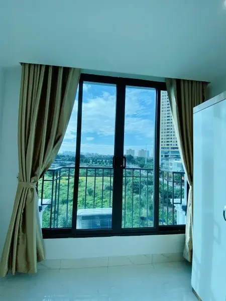 Cho Thuê Ccmn 27M2, Ban Công Thoát Hiểm An Toàn, Vị Trí Thuận Tiện, View Triệu Đô, Giá Từ 4,X Triệu
