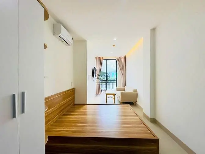 Cho Thuê Căn Hộ 1 Phòng Ngủ Ban Công View Đẹp Gần Trung Tâm Nha Trang