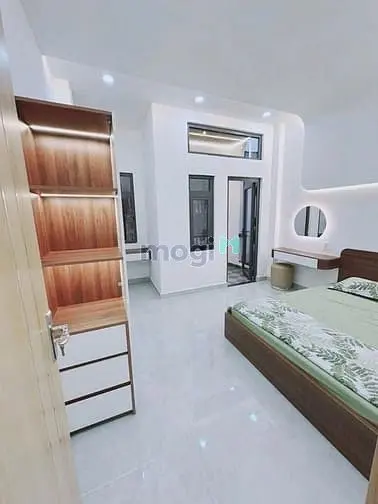 Nguyễn Hữu Cảnh Gần 50M2, 3 Tầng, Giá 5.35 Tỷ