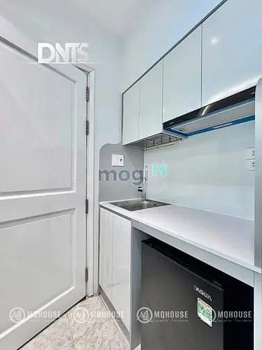 Studio Full Nội Thất Cửa Sổ Thoáng Mát Ngay Trần Quang Khải