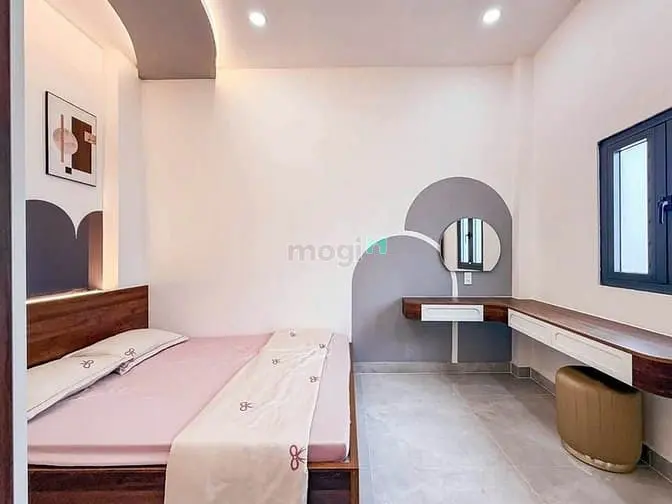 Nguyễn Hữu Cảnh Gần 50M2, 3 Tầng, Giá 5.35 Tỷ