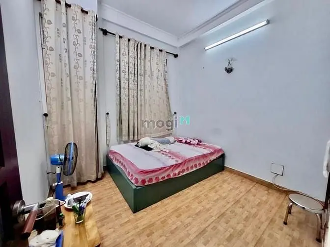 Nhà 4 Tầng Hxh Lý Thường Kiệt - Chủ Định Cư Định Cư - 30M2 - 5X Tỷ