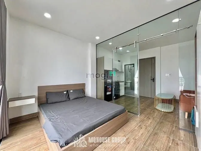 Studio Balcony 1Pn Tách Bếp Full Nội Thất Gần Văn Lang Cơ Sở 3