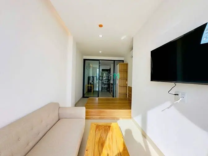 Cho Thuê Căn Hộ 1 Phòng Ngủ Ban Công View Đẹp Gần Trung Tâm Nha Trang