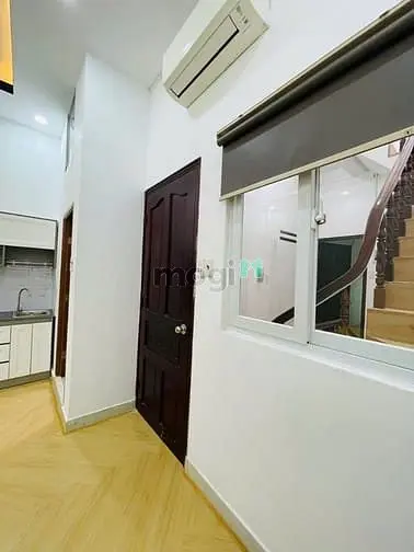 Studio Full Nội Thất Có Máy Giặt Riêng Ngay Khu Phố Nhật