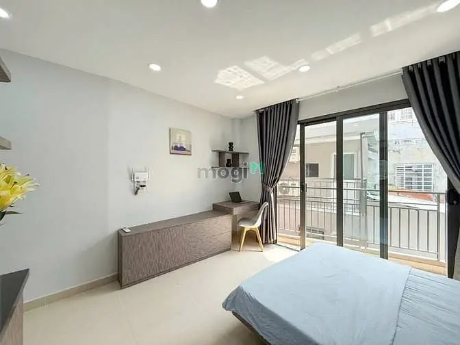 Cho Thuê Căn Hộ Balcon Thoáng_Cv Hoàng Văn Thụ_Đỗ Tấn Phong_Ngã Tư Pn