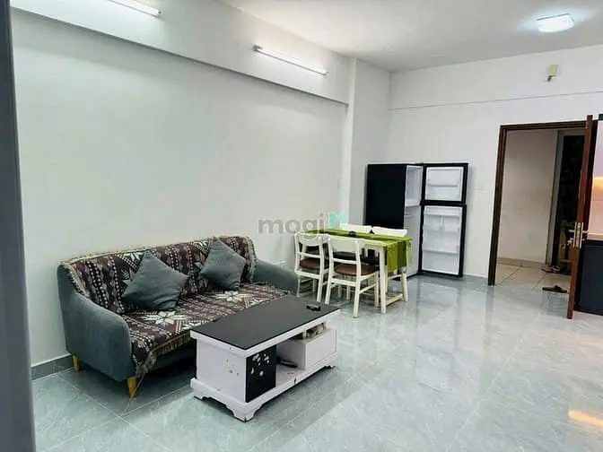 C/C 10A Trần Nhật Duật Căn 2P Ngủ,Nội Thất, Giá 11Tr/Tháng