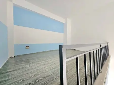 Phòng Gác Cao Thoáng Nguyễn Tri Phương, Dĩ An Giờ Thoải Mái, Dãy Ít Phòng