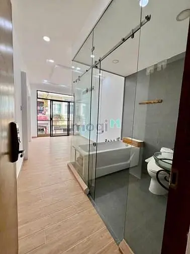 Sổ Và Nhà Đều Đẹp, Tiện Kinh Doanh, 80M Thẳng Trục Ra Cmt8 Q3