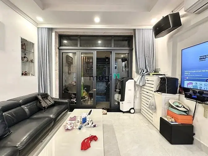 📍 Quận Bình Thạnh 👉 Đường Bùi Đình Tuý ( Nút Giao Phan Văn Trị) - 60