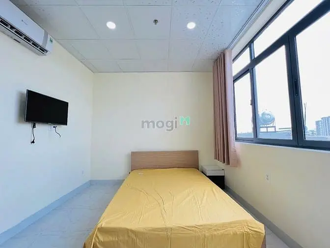Studio Cửa Sổ Hầm Xe Thang Máy Bảo Vệ Ngay Trần Quang Khải Quận 1