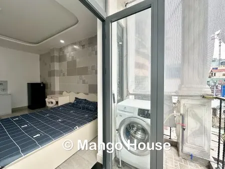 Cho Thuê Căn Hộ Ban Công Full Nội Thất 40M2 Mặt Tiền Nguyễn Thị Nhỏ-Tân Bình