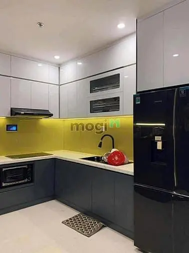 Bán Căn 2Pn+2Wc( Căn Góc) Full Nội Thất Giá : 1Tỷ440 (Btp) Lh Vy Xem