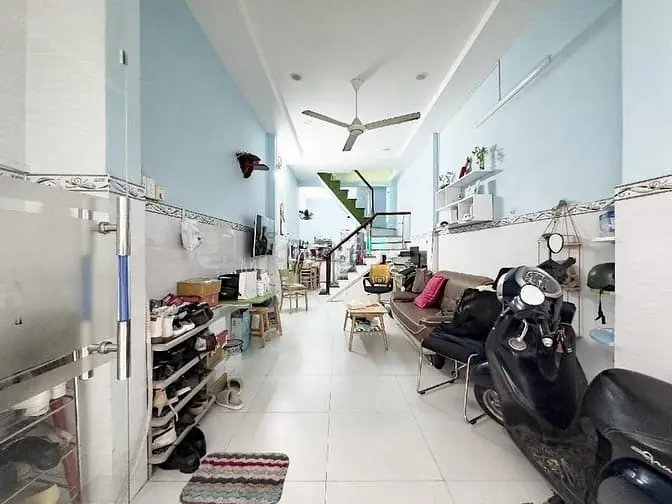 Nhà 2 Tầng Btct Đất Thánh - Kế Cư Xá Bắc Hải - 44M2 - Nhỉnh 5 Tỷ