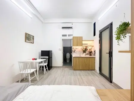 Studio Full Nthat Ngay Vòng Xoay Dân Chủ Cmt8 Hình Thật Giá Thật